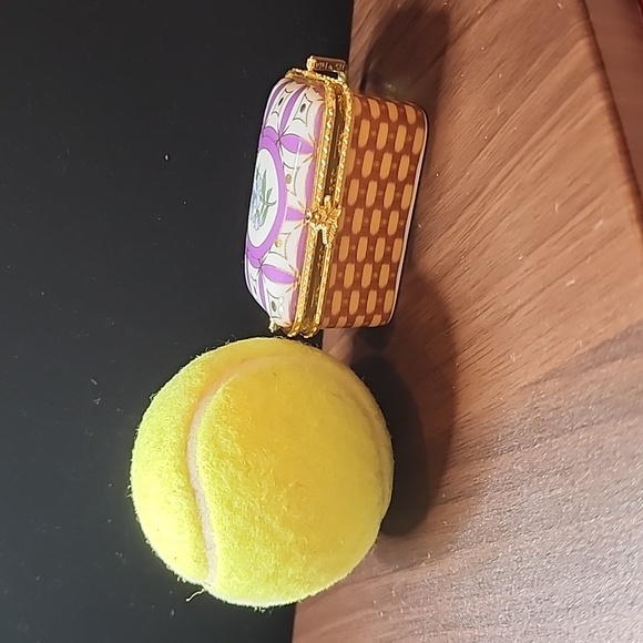 Ceramic Picnic Basket trinket box - Picture 7 of 9